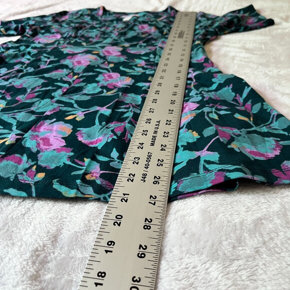 D&Co Denim Womens Floral Short Sleeve A-Line Tunic Top XS Teal Purple Stretchy - Picture 6 of 9
